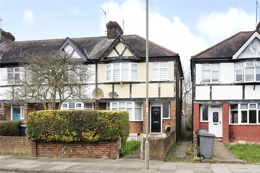 Dollis Brook Walk, Barnet