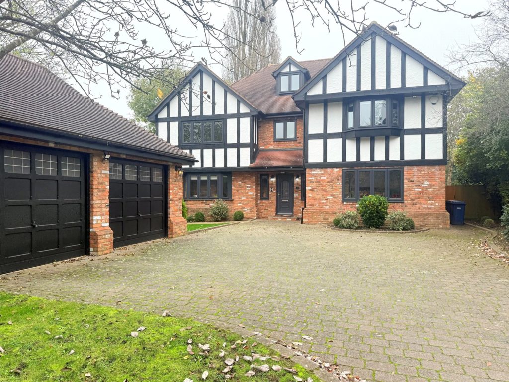 Lynford Close, Arkley