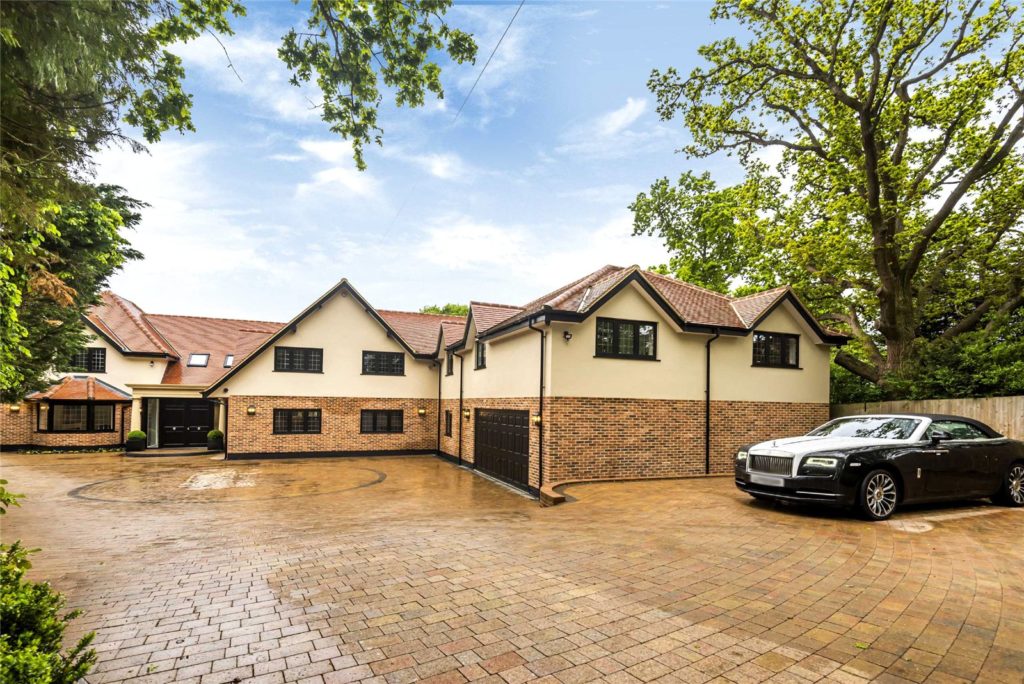 East Ridgeway, Cuffley